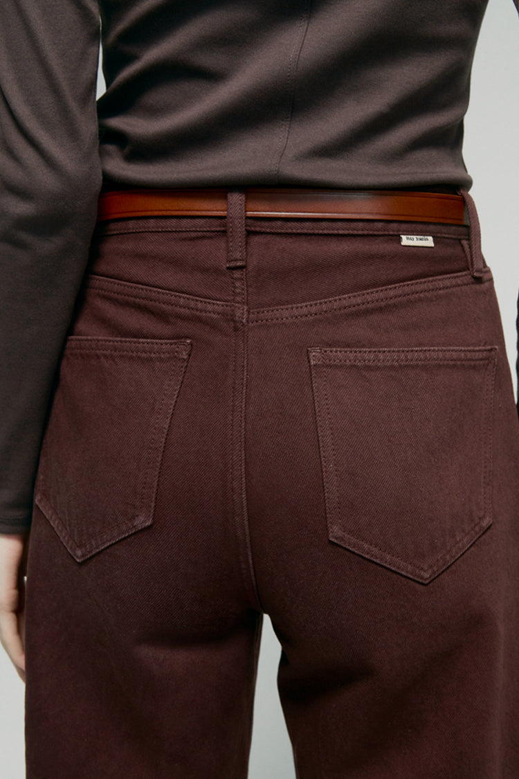 Hey Joanie Slope Curve Jeans HJ039 shown in light wash with high-rise fit and classic five-pocket style.