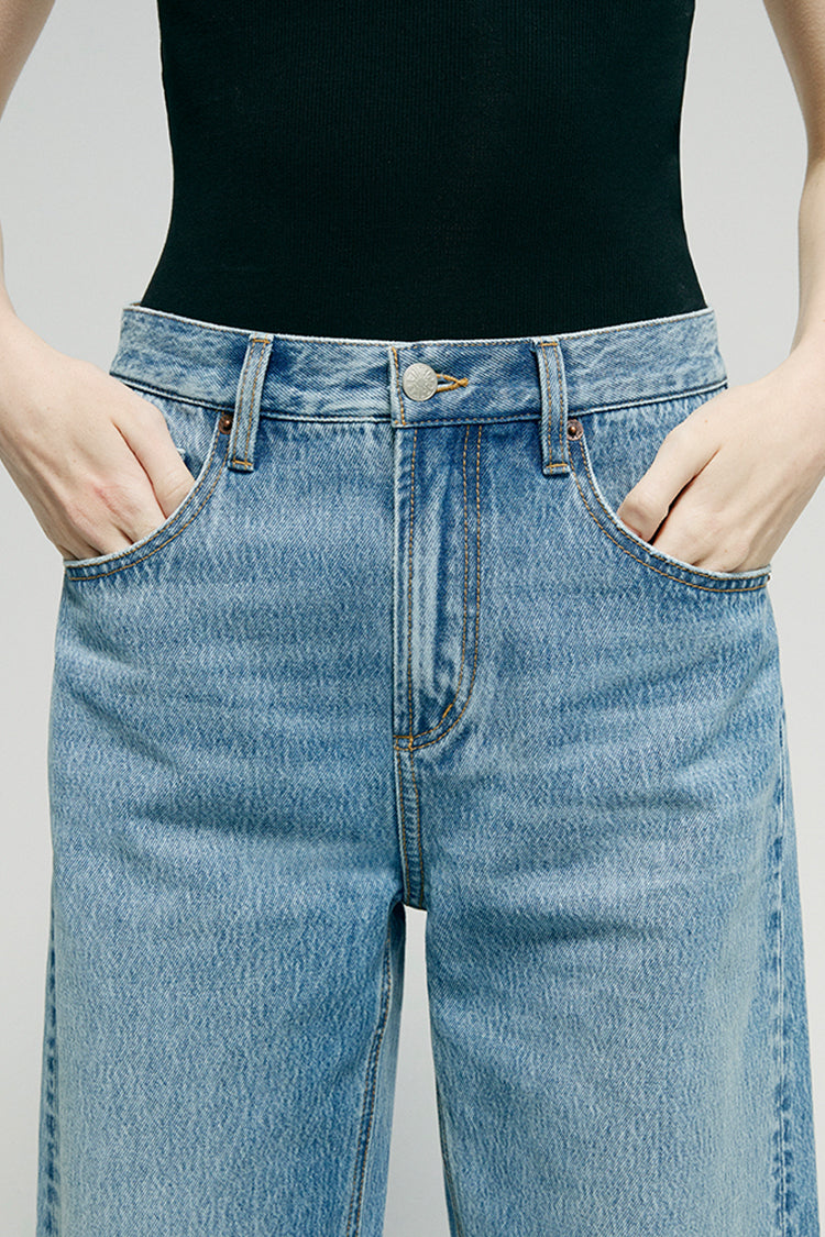 Hey Joanie Slope Curve Jeans HJ039, front view showing slim fit denim with classic five-pocket design and light wash.