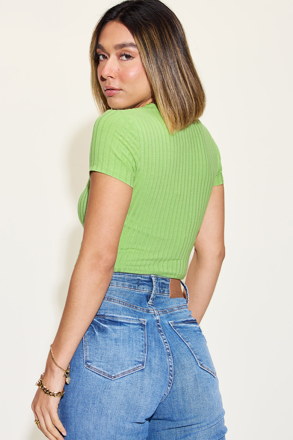 ShopBasicbae Basic Bae ribbed round neck short sleeve T-shirt, full size, in a solid color, with a fitted ribbed design and casual style.