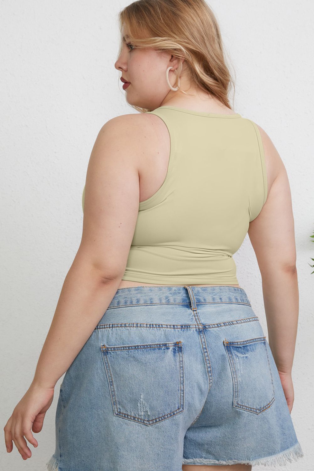 ShopBasicbae basic Bae full-size round neck slim tank top, casual sleeveless top in a solid color, front view.